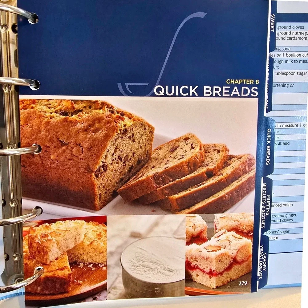 Taste of Home Baking Book Cookbook 2007 Ring Binder Flaps 725+ Recipes 1st Ed
